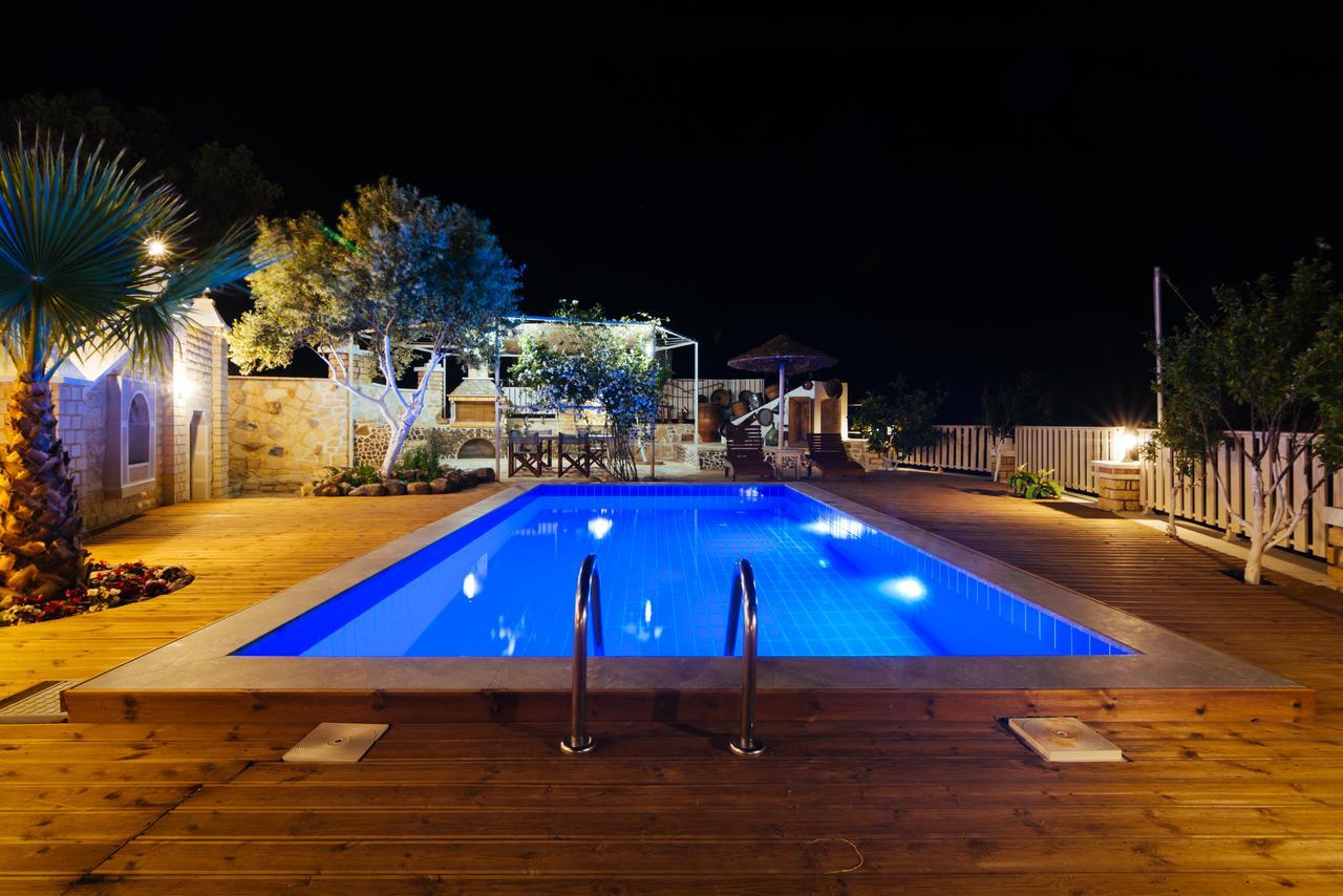 Aristidis Country Villa-Anesis Kamilari Exterior photo